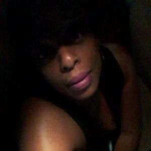 Meet your Posher, Yvette